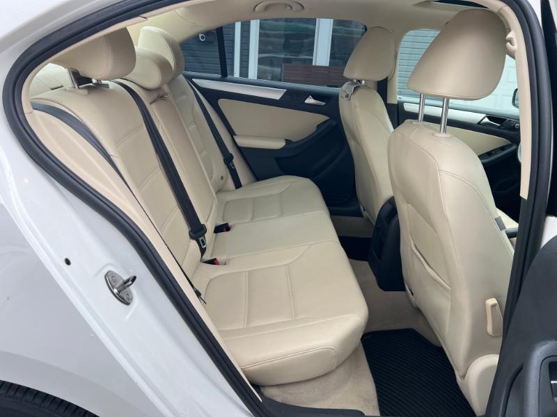 Volkswagen Jetta SE 2014