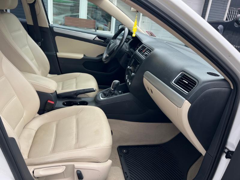 Volkswagen Jetta SE 2014