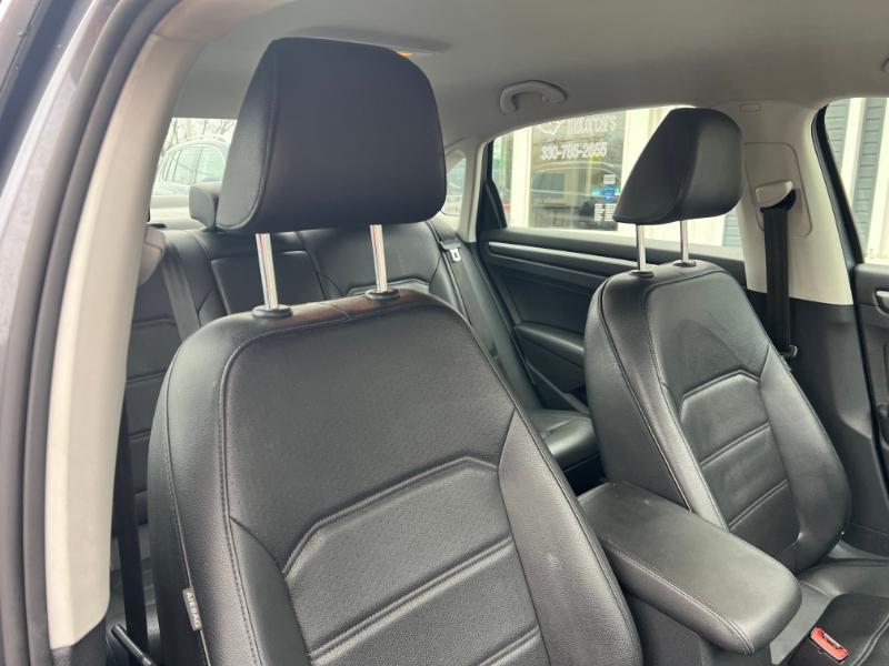 Volkswagen Passat S 2018