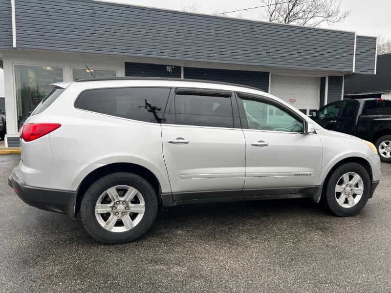 Chevrolet Traverse LT1 AWD 2009