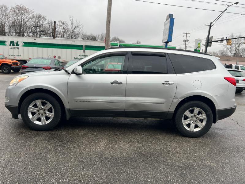 Chevrolet Traverse LT1 AWD 2009