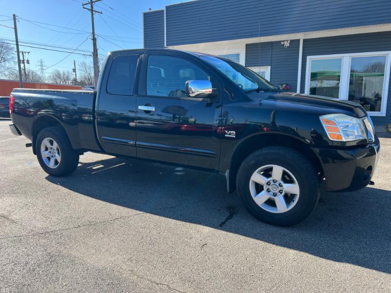 Nissan Titan XE King Cab 4WD 2004