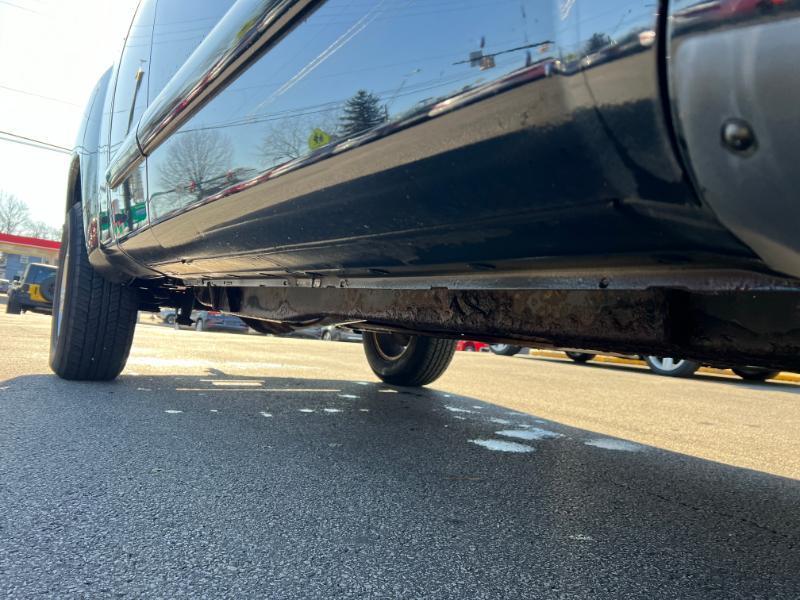 Nissan Titan XE King Cab 4WD 2004