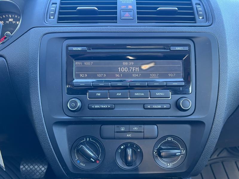 Volkswagen Jetta S 6A 2015