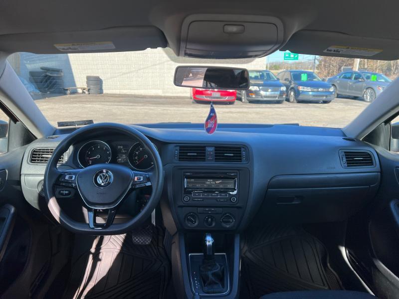 Volkswagen Jetta S 6A 2015