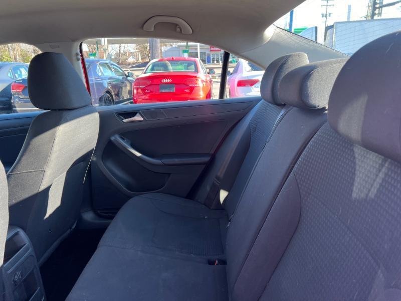 Volkswagen Jetta S 6A 2015