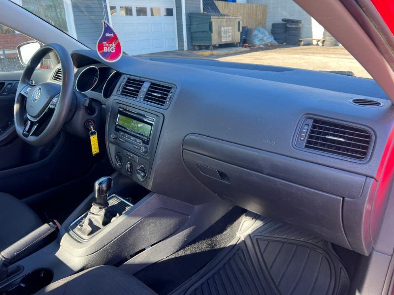 Volkswagen Jetta S 6A 2015