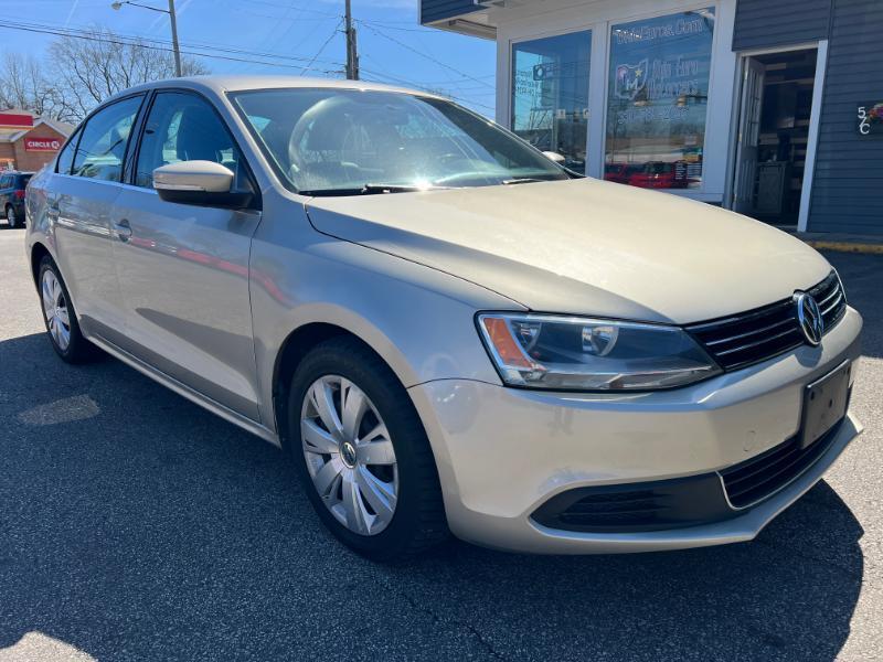 Volkswagen Jetta SE 2013