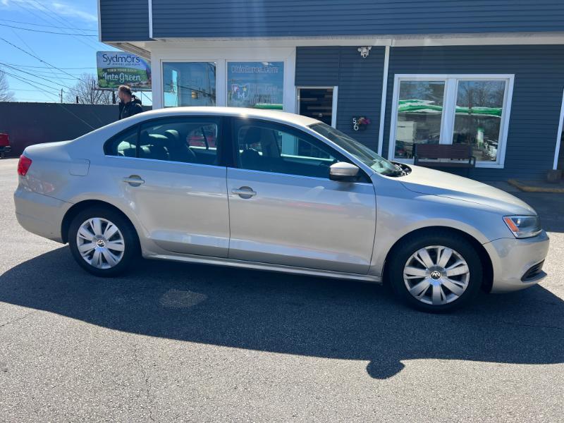 Volkswagen Jetta SE 2013