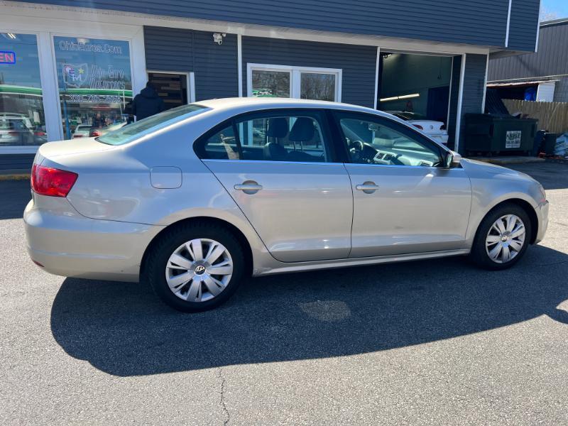 Volkswagen Jetta SE 2013