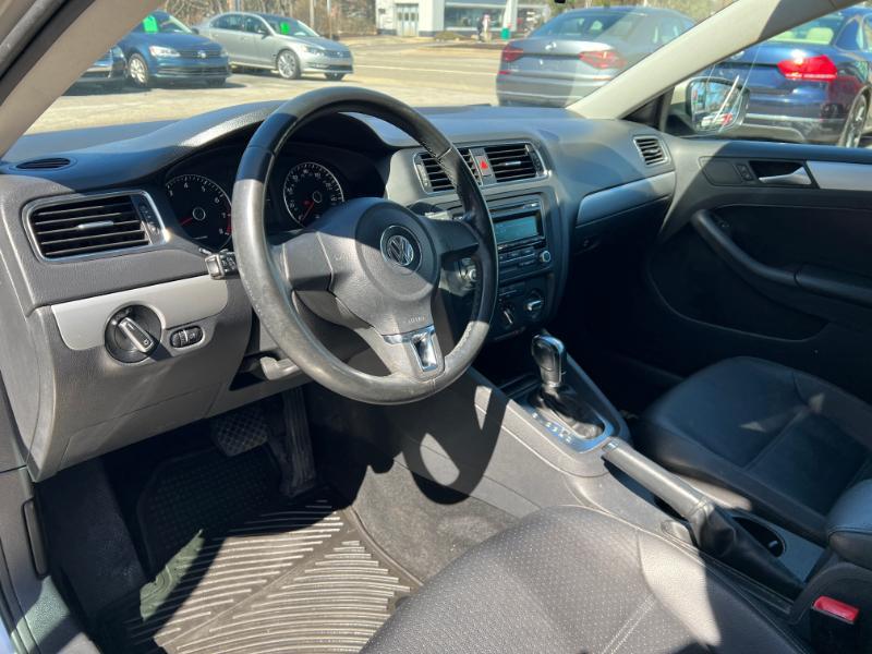 Volkswagen Jetta SE 2013