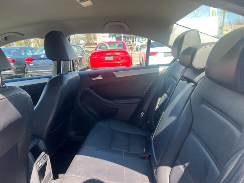 Volkswagen Jetta SE 2013