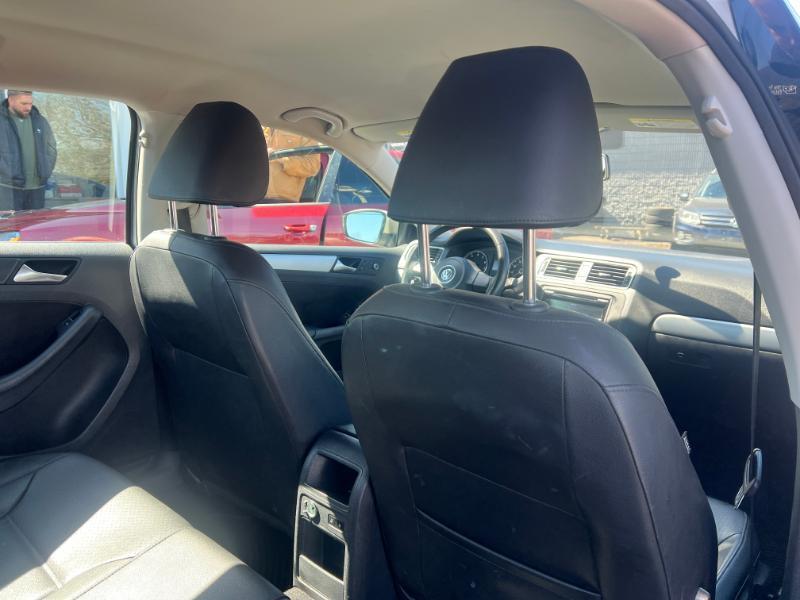 Volkswagen Jetta SE 2013