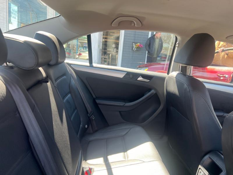 Volkswagen Jetta SE 2013