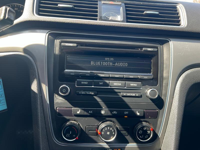 Volkswagen Passat Sport PZEV 5M 2015