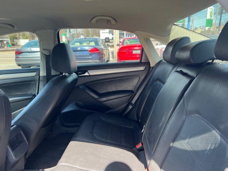 Volkswagen Passat Sport PZEV 5M 2015