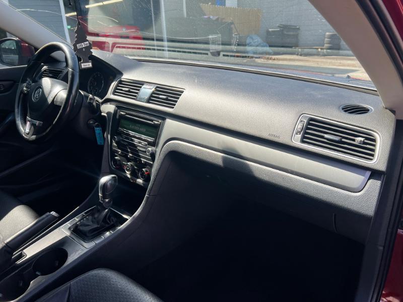 Volkswagen Passat Sport PZEV 5M 2015