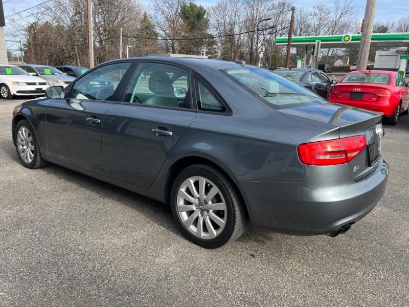 Audi A4 2.0T Sedan quattro Tiptronic 2014