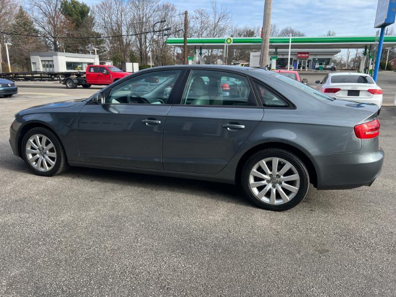 Audi A4 2.0T Sedan quattro Tiptronic 2014