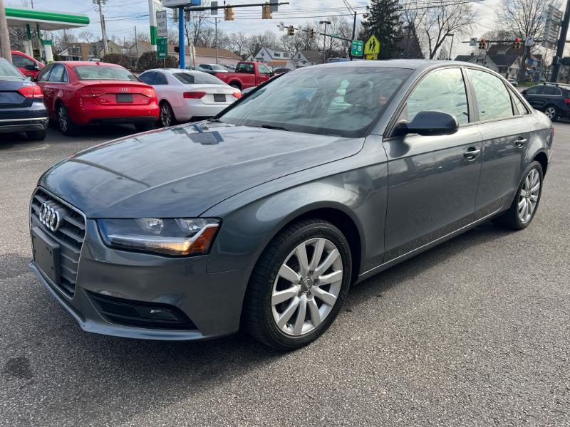Audi A4 2.0T Sedan quattro Tiptronic 2014
