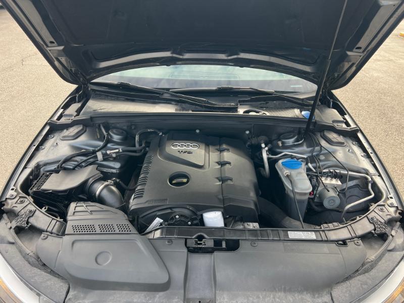 Audi A4 2.0T Sedan quattro Tiptronic 2014