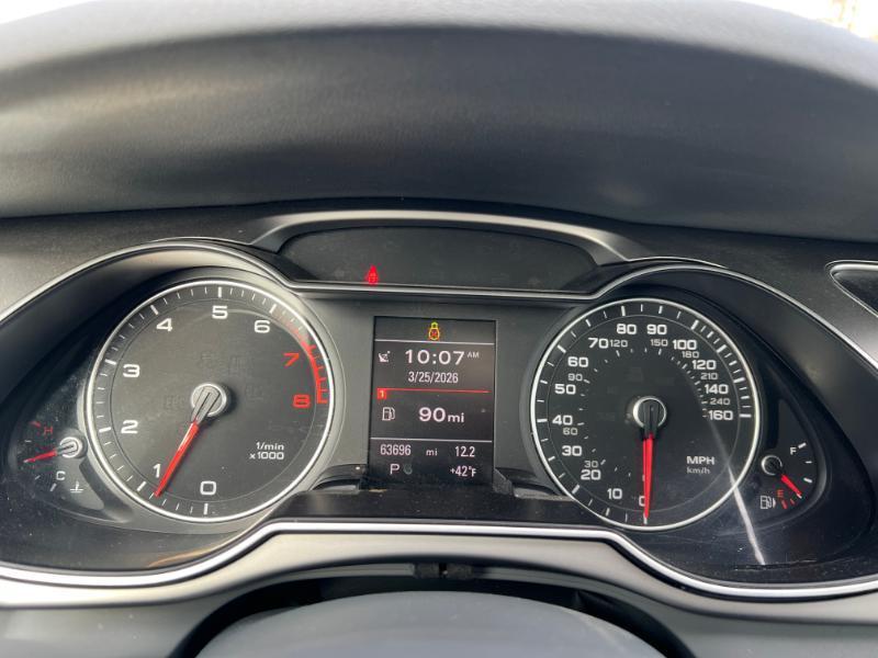 Audi A4 2.0T Sedan quattro Tiptronic 2014