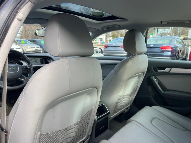 Audi A4 2.0T Sedan quattro Tiptronic 2014