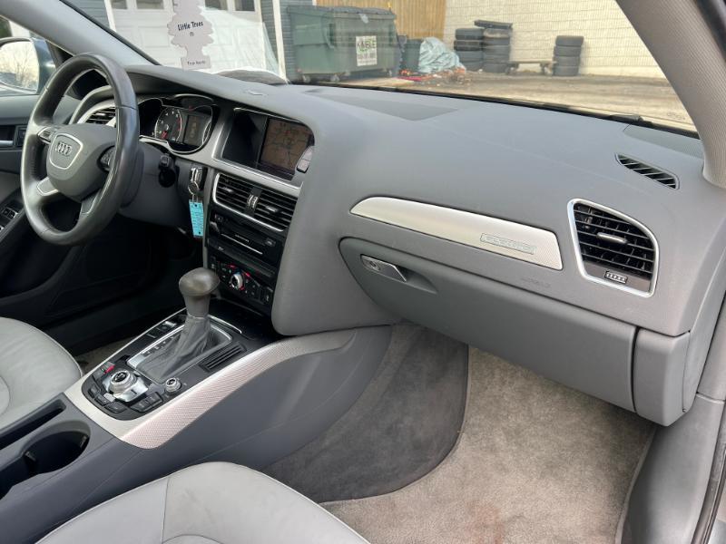 Audi A4 2.0T Sedan quattro Tiptronic 2014