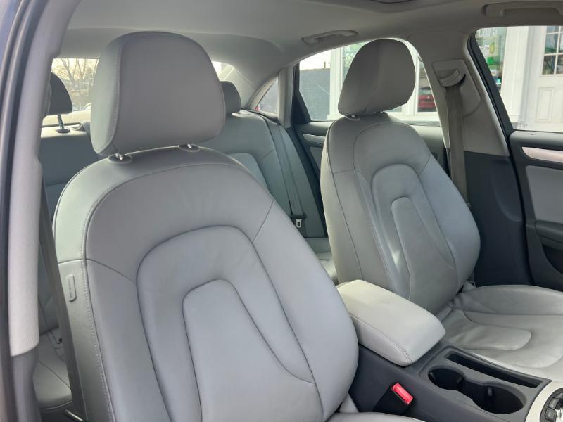 Audi A4 2.0T Sedan quattro Tiptronic 2014