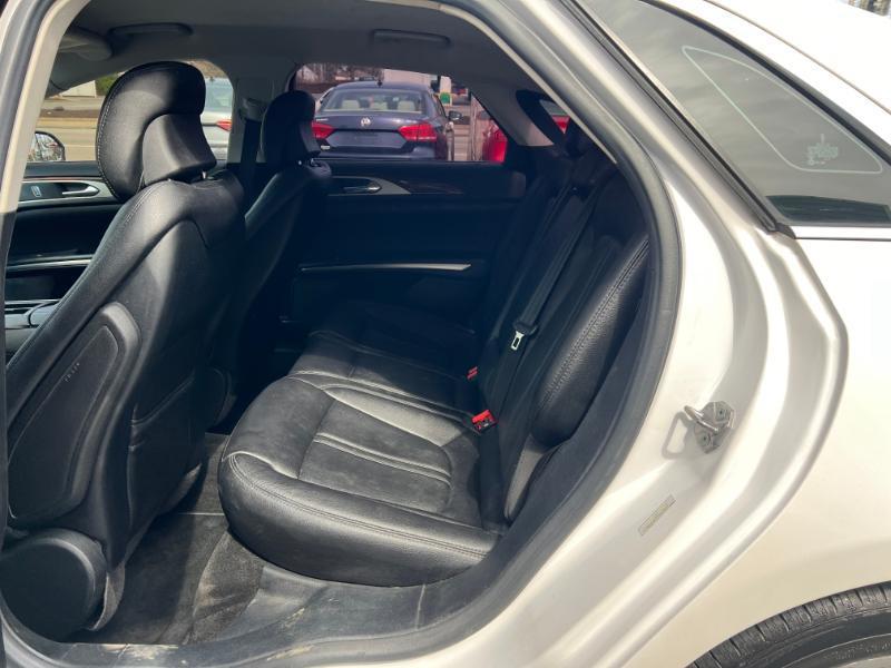 Lincoln MKZ AWD 2015