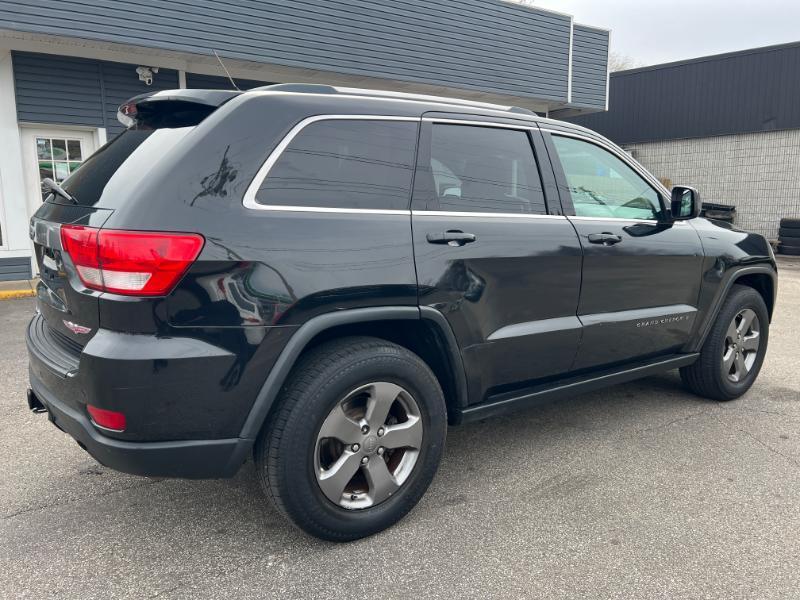 Jeep Grand Cherokee Laredo 4WD 2013