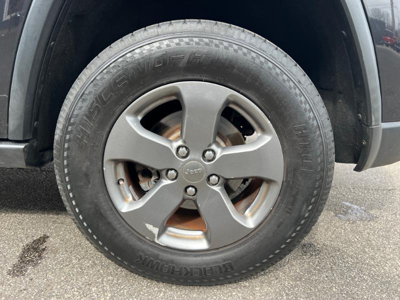 Jeep Grand Cherokee Laredo 4WD 2013