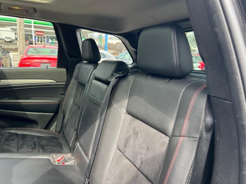 Jeep Grand Cherokee Laredo 4WD 2013