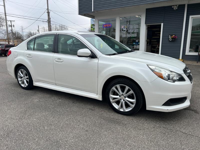 Subaru Legacy 2.5i Premium 2013