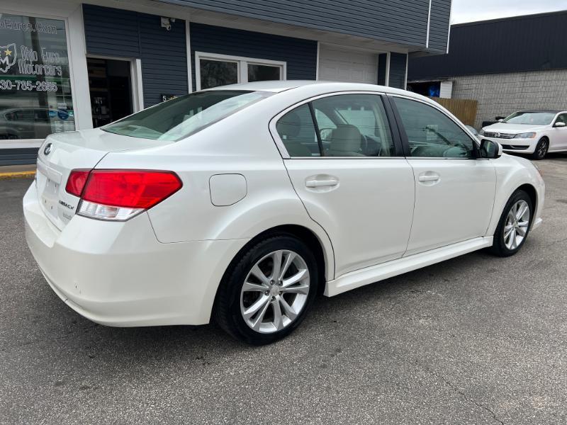 Subaru Legacy 2.5i Premium 2013