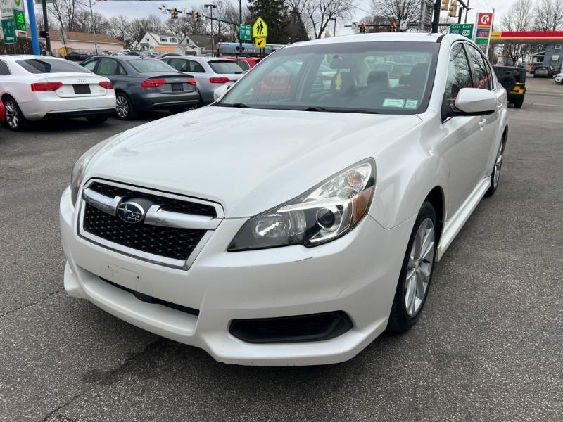Subaru Legacy 2.5i Premium 2013