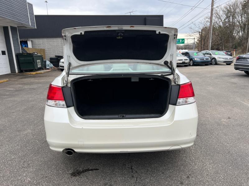 Subaru Legacy 2.5i Premium 2013