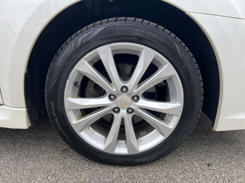 Subaru Legacy 2.5i Premium 2013