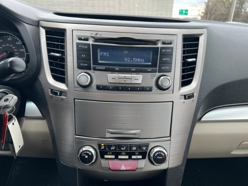 Subaru Legacy 2.5i Premium 2013