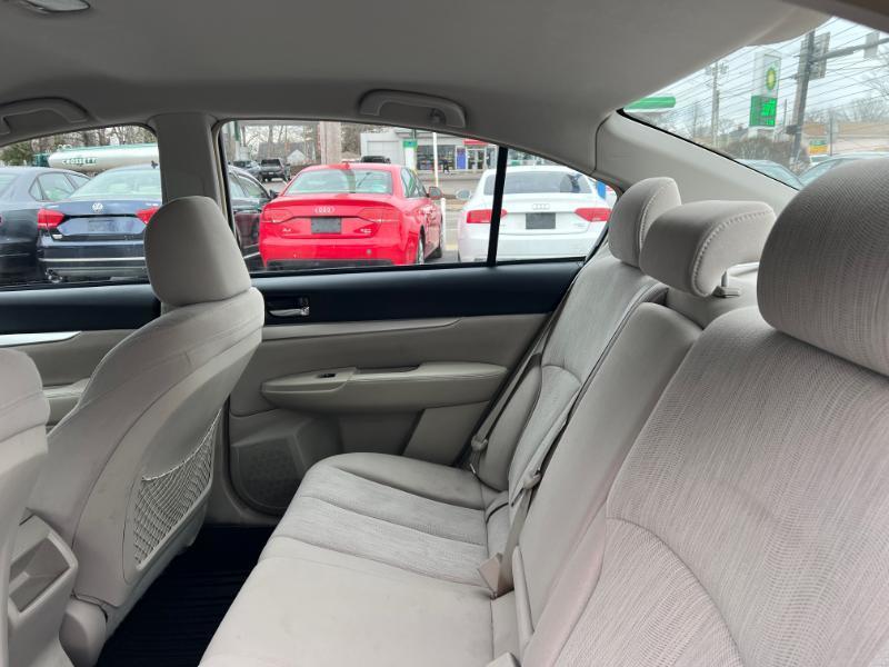 Subaru Legacy 2.5i Premium 2013