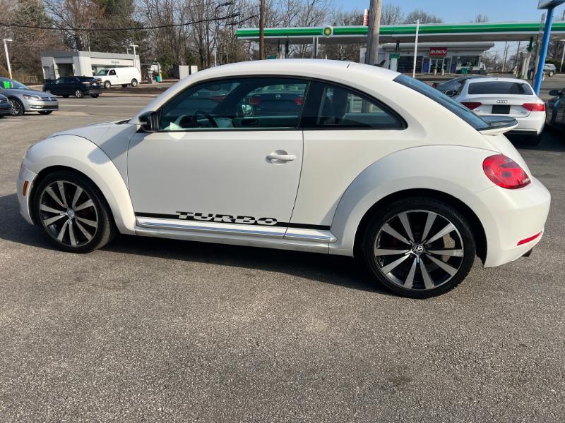 Volkswagen Beetle 2.0T Turbo 2012