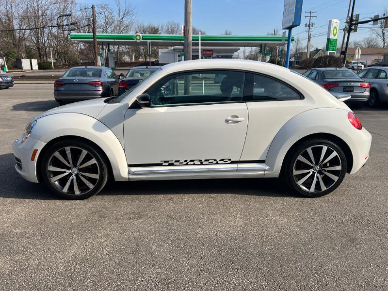 Volkswagen Beetle 2.0T Turbo 2012