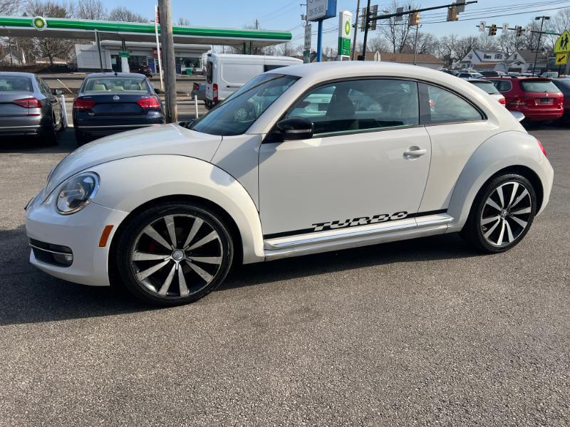 Volkswagen Beetle 2.0T Turbo 2012
