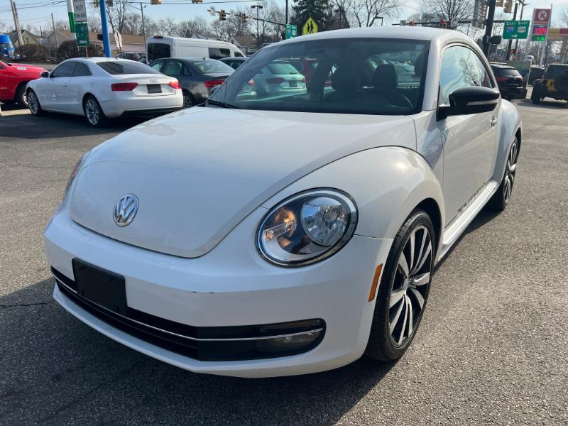 Volkswagen Beetle 2.0T Turbo 2012