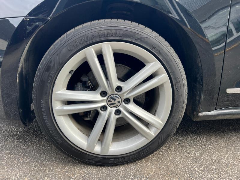 Volkswagen Passat 1.8T SEL Premium AT 2014