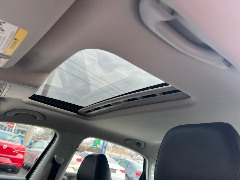 Volkswagen Passat 1.8T SEL Premium AT 2014