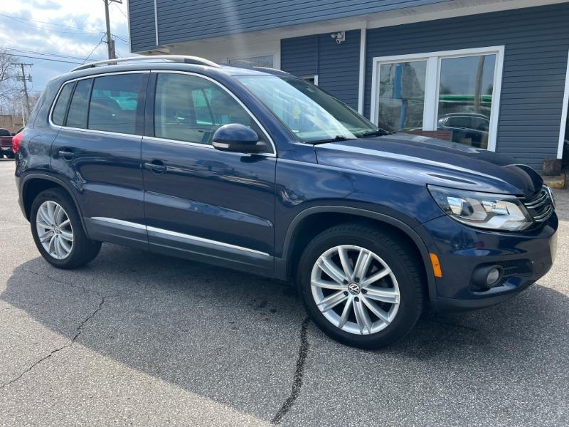 Volkswagen Tiguan SE 2016