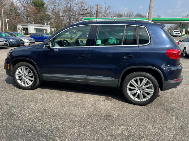 Volkswagen Tiguan SE 2016