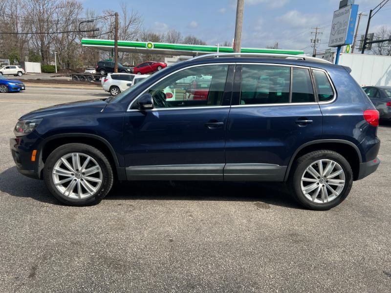 Volkswagen Tiguan SE 2016