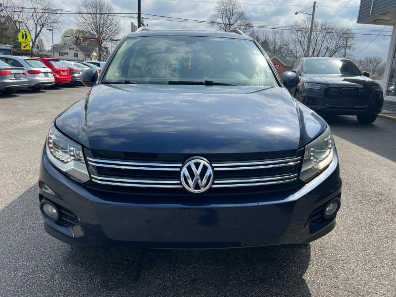 Volkswagen Tiguan SE 2016